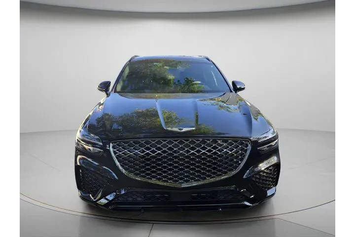 $37681 : Genesis GV70 2023 AWD 2.5T S image 3