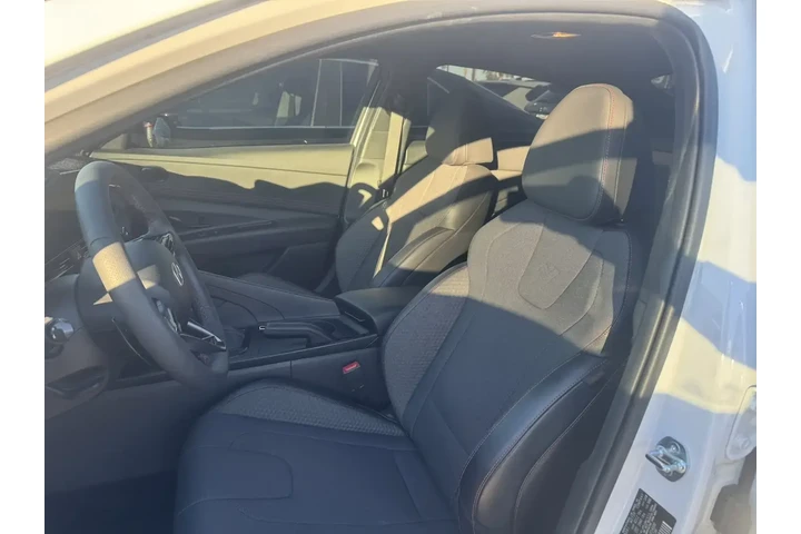 $25999 : Hyundai ELANTRA 2025 N Line image 9