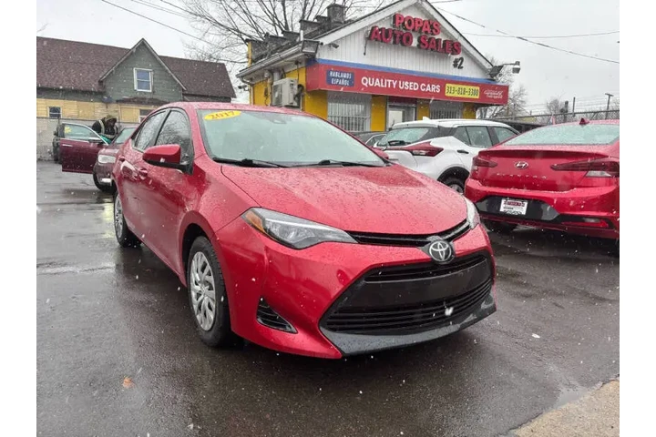 $19995 : 2017 Corolla LE image 1