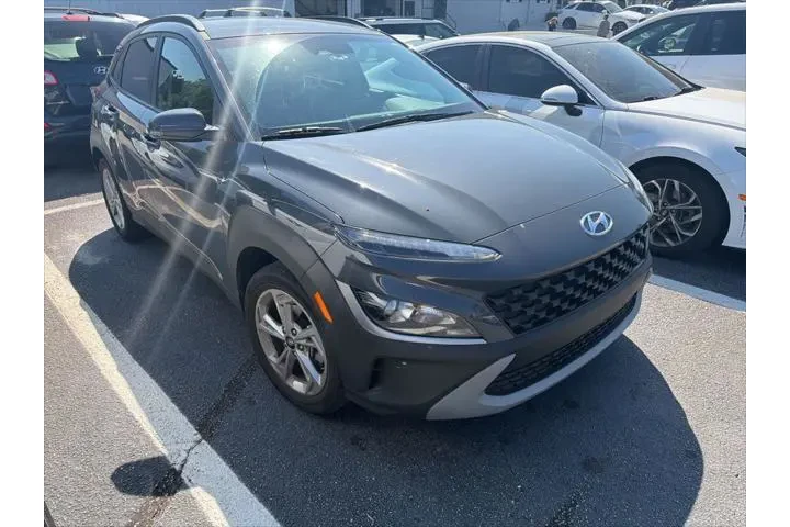 $19961 : Hyundai KONA 2023 SEL 4dr Cr image 6