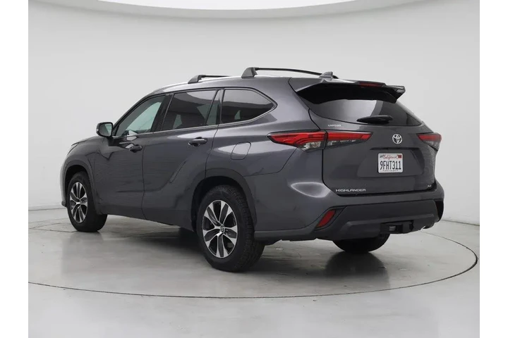 $29998 : Toyota Highlander 2020 XLE 4 image 2