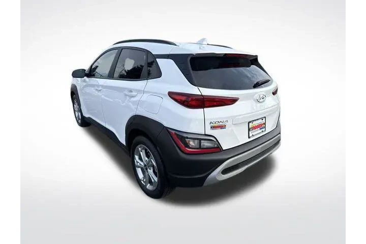 $20997 : Hyundai KONA 2023 SEL 4dr Cr image 2