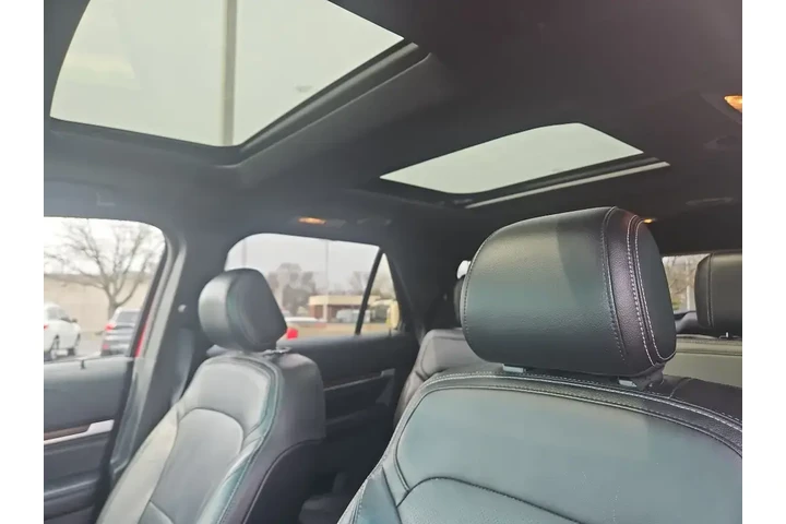 $13501 : Ford Explorer 2016 AWD Limit image 10