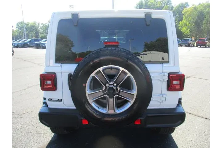 $34995 : Jeep Wrangler Unlimited 2021 image 8
