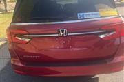 $32995 : PRE-OWNED 2021 HONDA ODYSSEY thumbnail