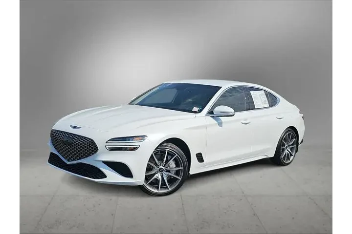 $32500 : Genesis G70 2025 AWD 2.5T St image 1