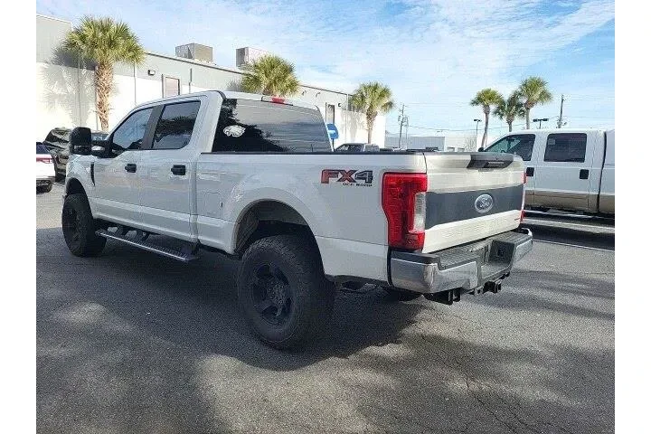 $18900 : Ford F-250 Super Duty 2017 4 image 3