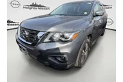 Nissan Pathfinder 2019 4x4 S