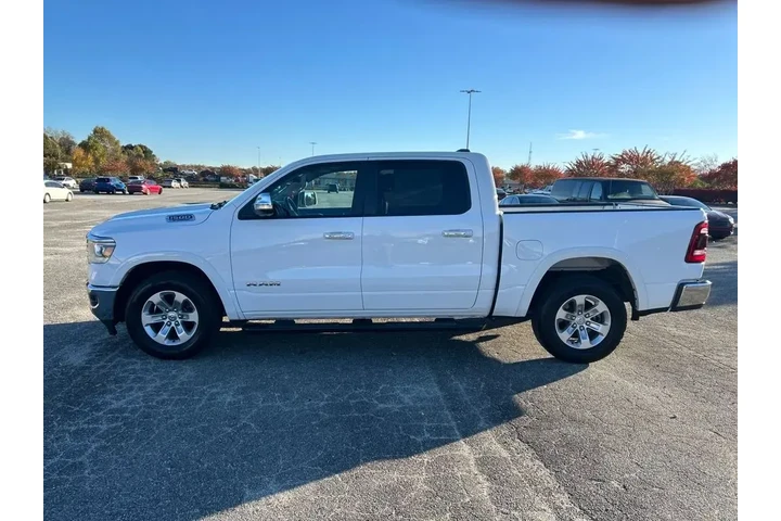 $28000 : Ram 1500 2021 4x2 Laramie 4d image 2
