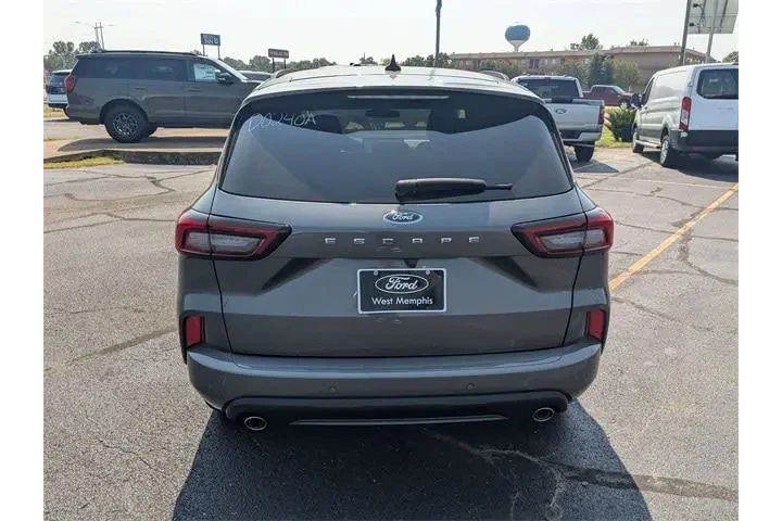 $24848 : Ford Escape 2024 ST-Line 4dr image 6