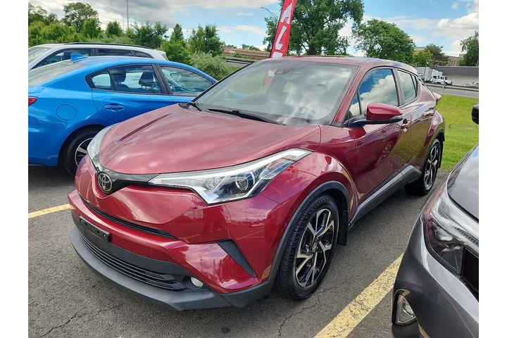 $17995 : Toyota C-HR 2018 XLE Premium image 7