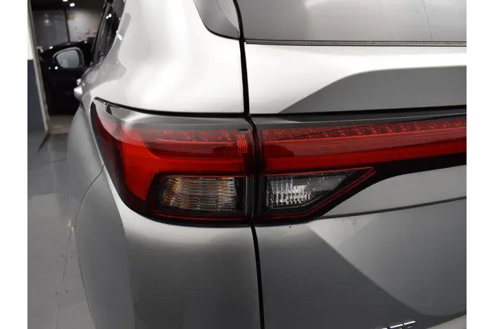 $21826 : Mitsubishi Outlander 2022 AW image 7