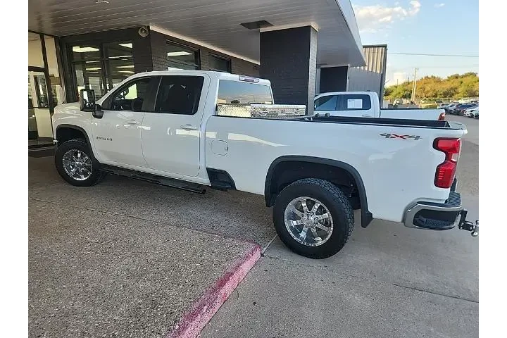 $37060 : Chevrolet Silverado 3500HD 2 image 5