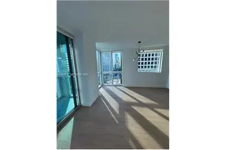 $4800 : Rental property with 2 bedro image 2