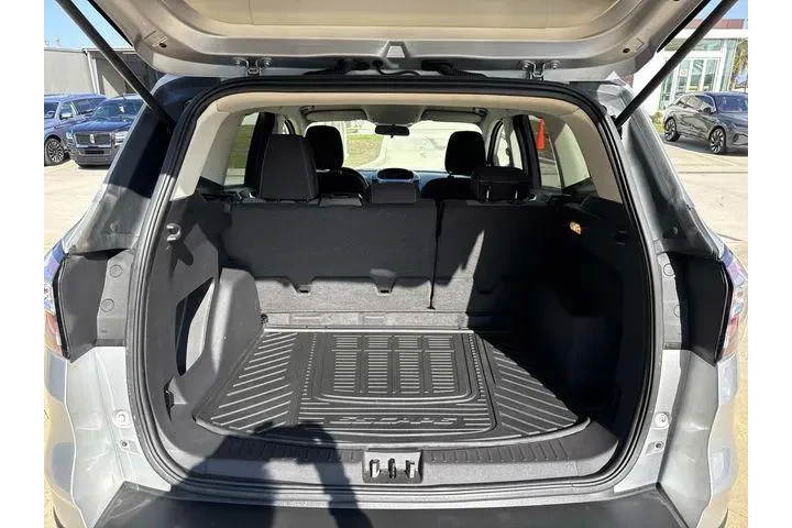 $11750 : Ford Escape 2018 SE 4dr SUV image 9