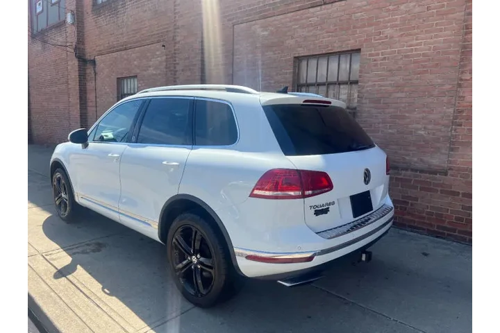 $19999 : 2017 Touareg V6 Wolfsburg image 6
