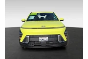 $23495 : Hyundai KONA 2025 SE 4dr Cro thumbnail