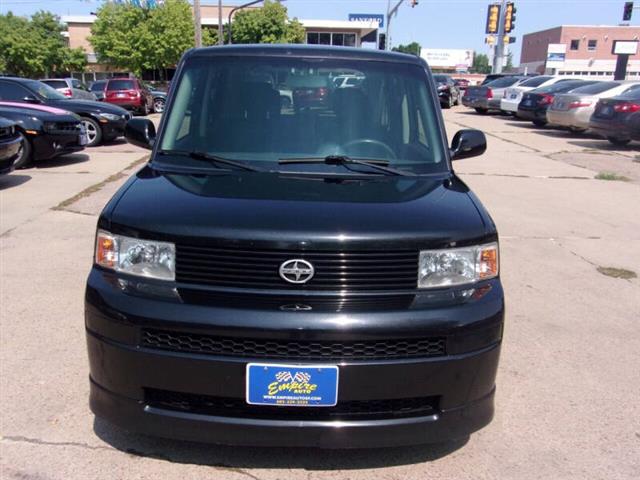 $4999 : 2006 xB image 5