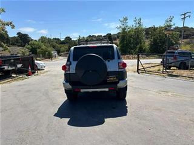 $19995 : 2011 TOYOTA FJ CRUISER image 7