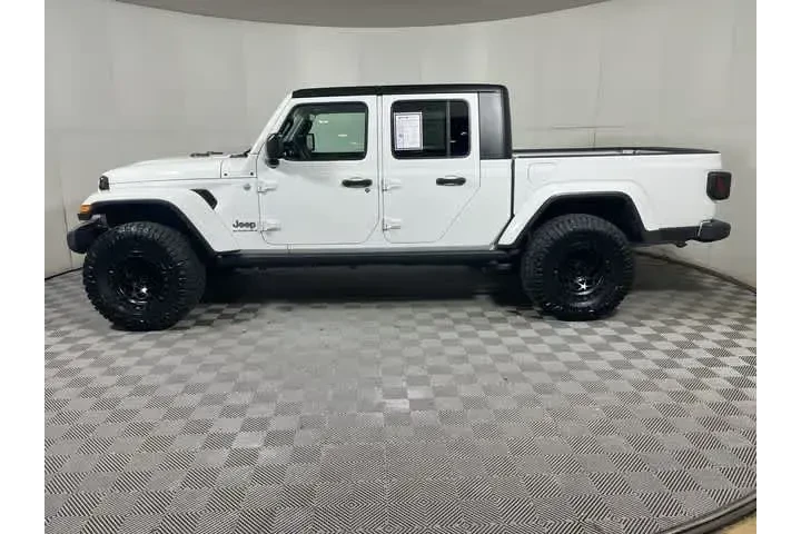 $36967 : Jeep Gladiator 2023 4x4 Over image 5