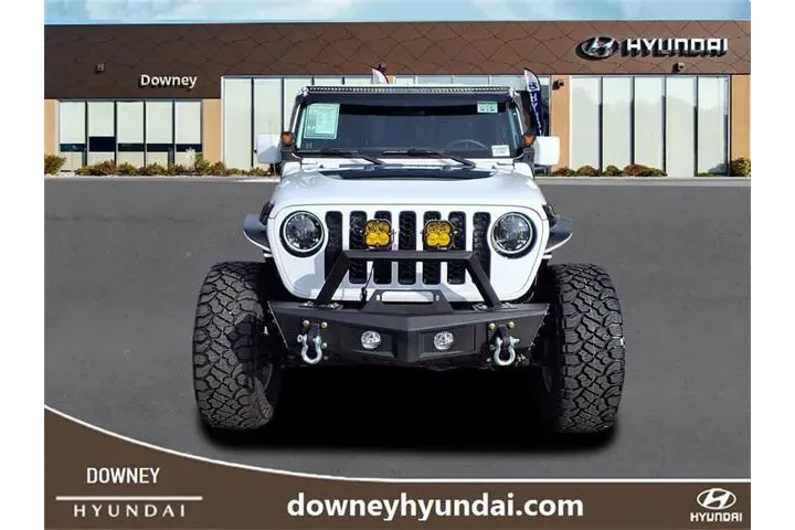 $35978 : Jeep Gladiator 2023 4x4 High image 2