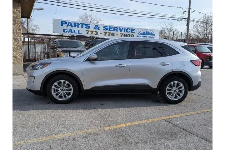 $13898 : Ford Escape 2020 SE 4dr SUV image 6