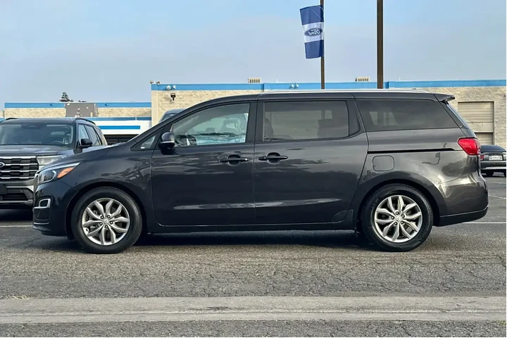 $18995 : Kia Sedona 2021 LX 4dr Mini- image 5