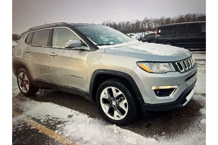 $21339 : Jeep Compass 2020 4x4 Limite image 5