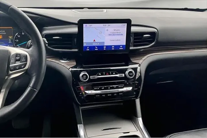 $32995 : Ford Explorer 2022 AWD Limit image 10