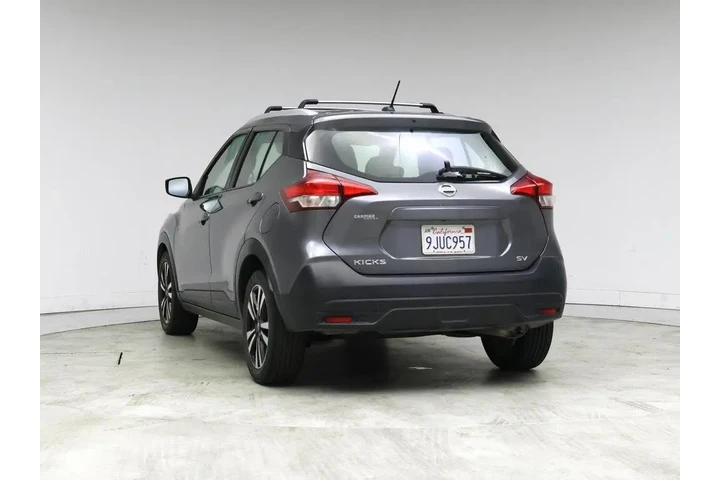 $11998 : Nissan Kicks 2019 S 4dr Cros image 2