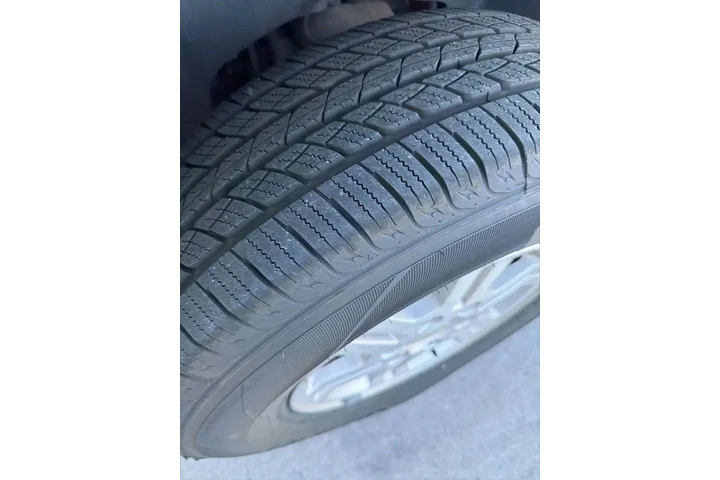 $13998 : Chevrolet Colorado 2012 4x4 image 3