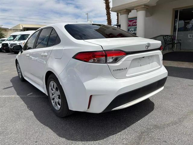 $21995 : Pre-Owned 2021 Corolla LE Sed image 8