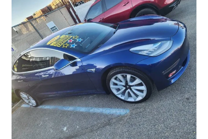 $21999 : 2018 Model 3 Long Range image 10