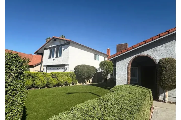 $1950 : READY NOW in ✅ Norwalk, CA✅ image 2