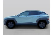 $26420 : Hyundai KONA 2026 SEL Sport thumbnail