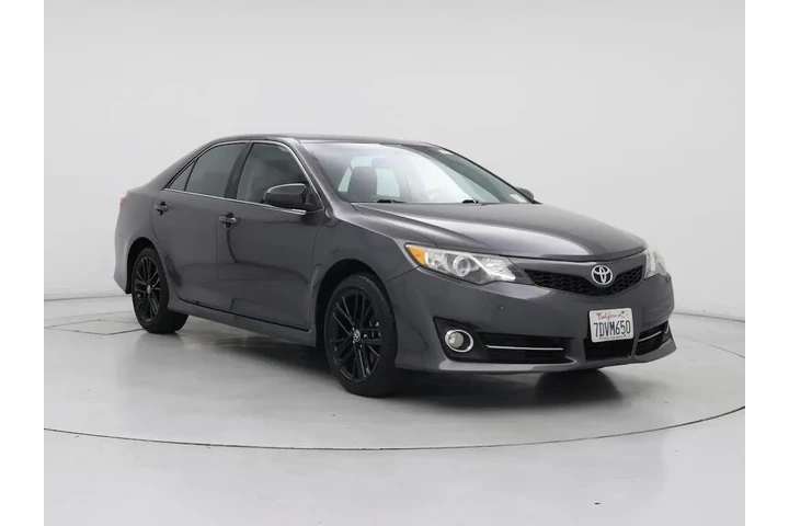 $14998 : Toyota Camry 2014 SE V6 4dr image 1