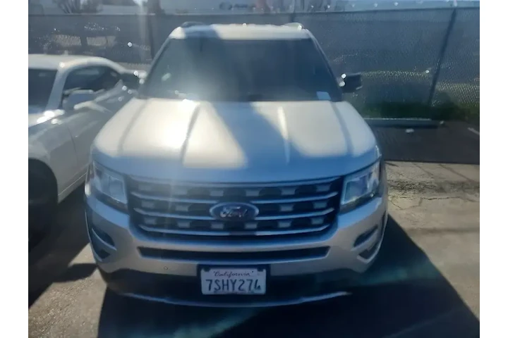 $13491 : Ford Explorer 2016 XLT 4dr S image 2