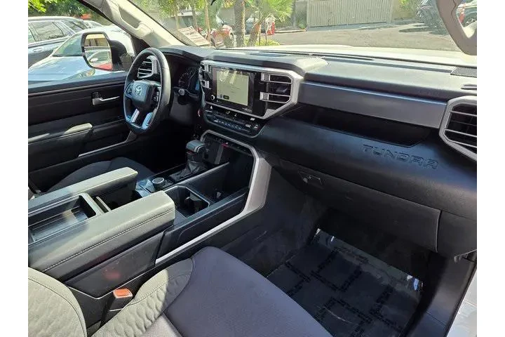 $38500 : Toyota Tundra 2022 4x2 SR5 4 image 9