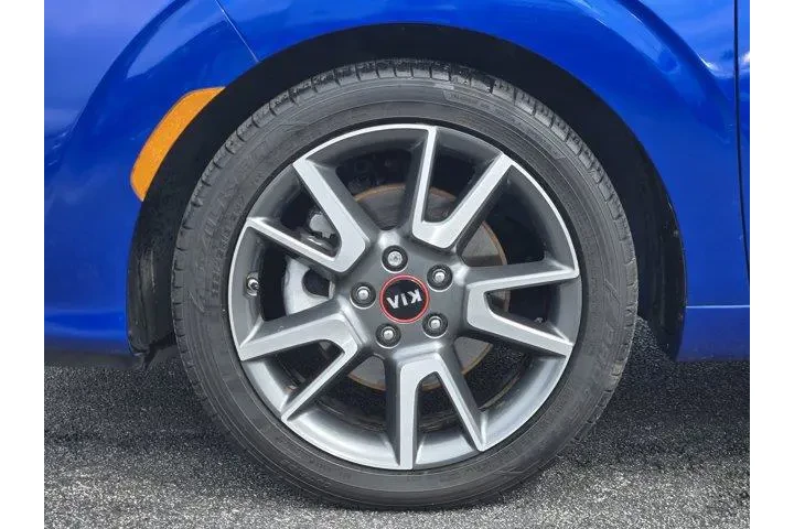 $16591 : Kia Soul 2020 GT-Line 4dr Cr image 10