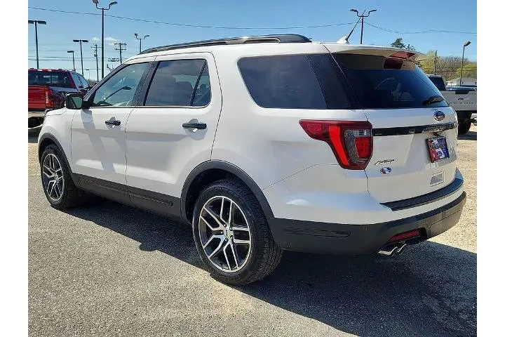$22703 : Ford Explorer 2018 AWD Sport image 6