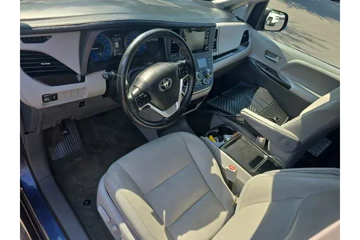 $26995 : Toyota Sienna 2019 XLE 7-Pas image 7