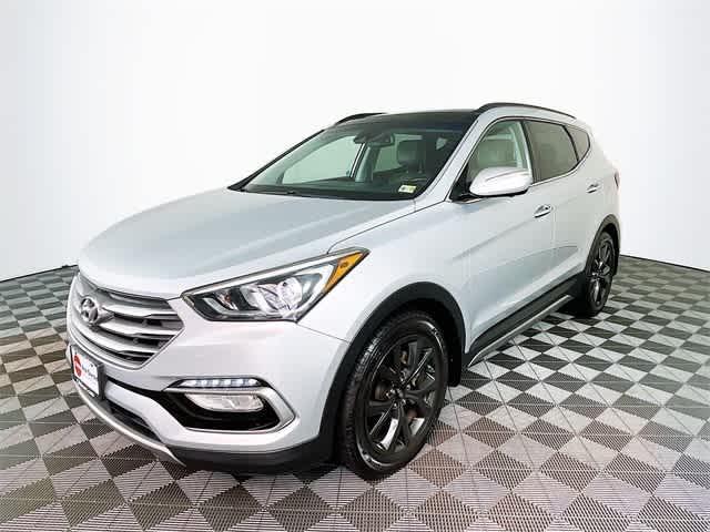 $17100 : PRE-OWNED 2017 HYUNDAI SANTA image 4