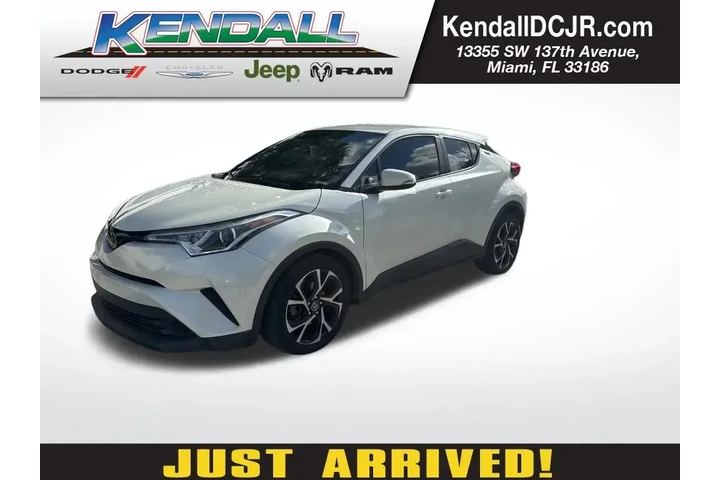$17977 : Toyota C-HR 2019 LE 4dr Cros image 1