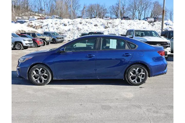 $14497 : Kia Forte 2020 LXS 4dr Sedan image 4