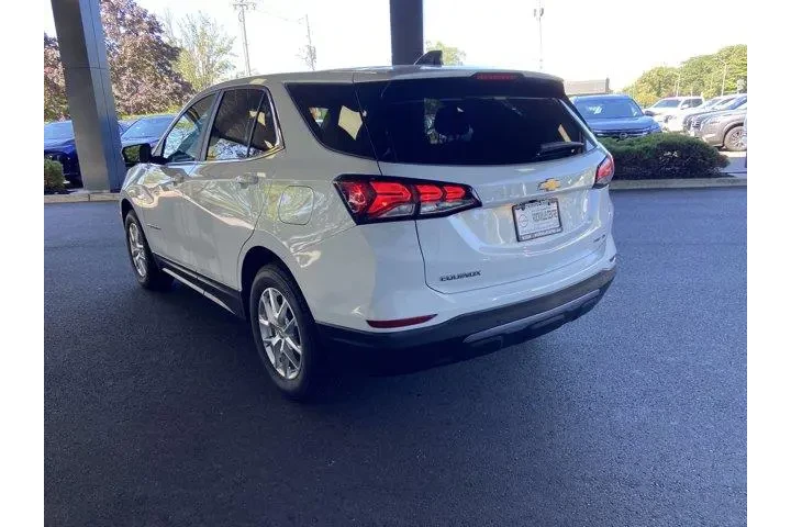 Chevrolet Equinox 2022 4x4 L image 7