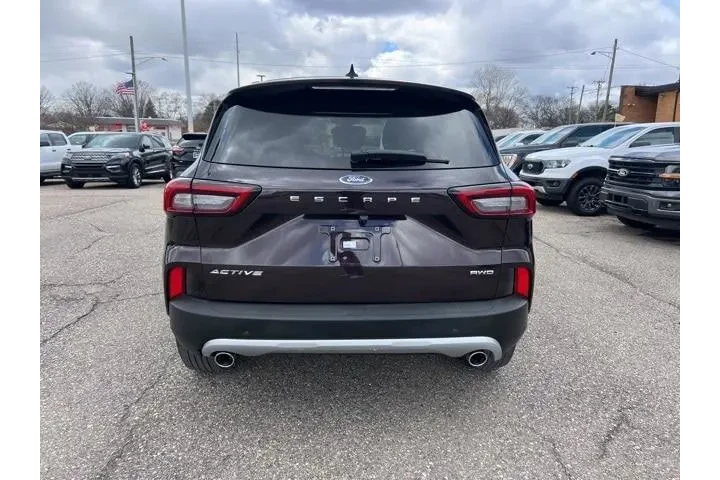 $23125 : Ford Escape 2023 AWD Active image 5