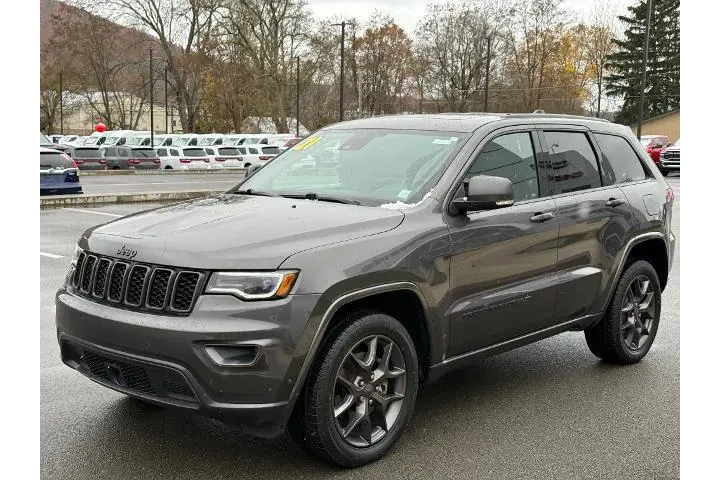 $29990 : Jeep Grand Cherokee 2021 4x4 image 5