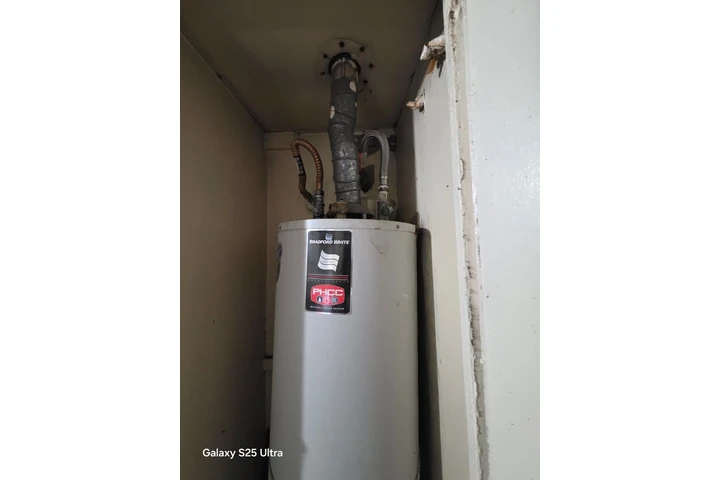 Santos Handyman image 1