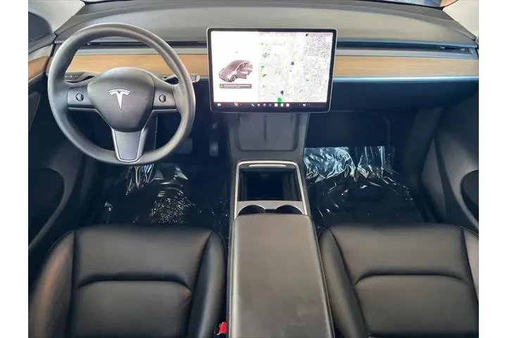 $30999 : Tesla Model Y 2023 AWD Long image 4