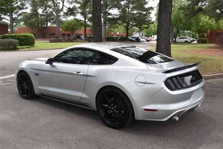 2015 Mustang GT image 6